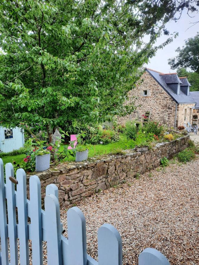 Maison Accueillante A Cleden-Cap-Sizun Avec Jardin Clos المظهر الخارجي الصورة